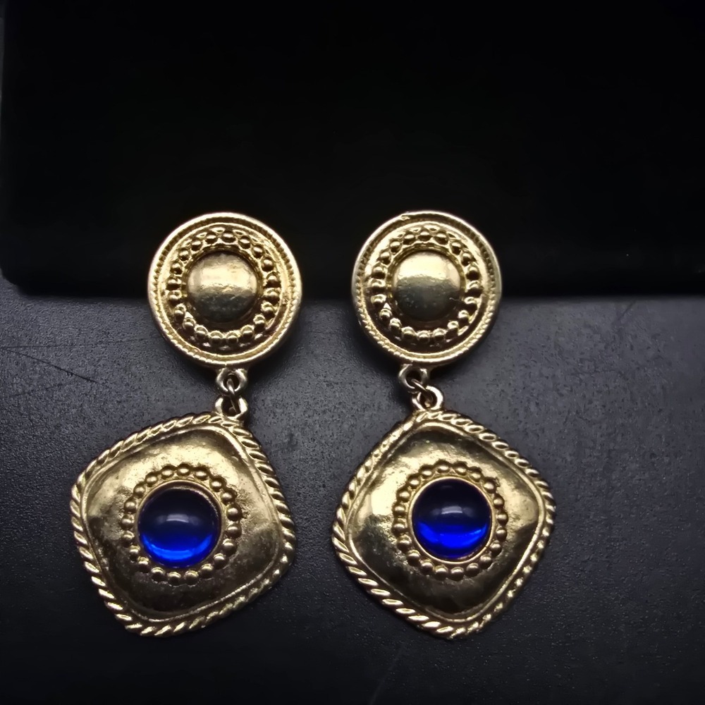 Gold Tone Blue Rhinestone Dangle Clip On Earrings Vintage
